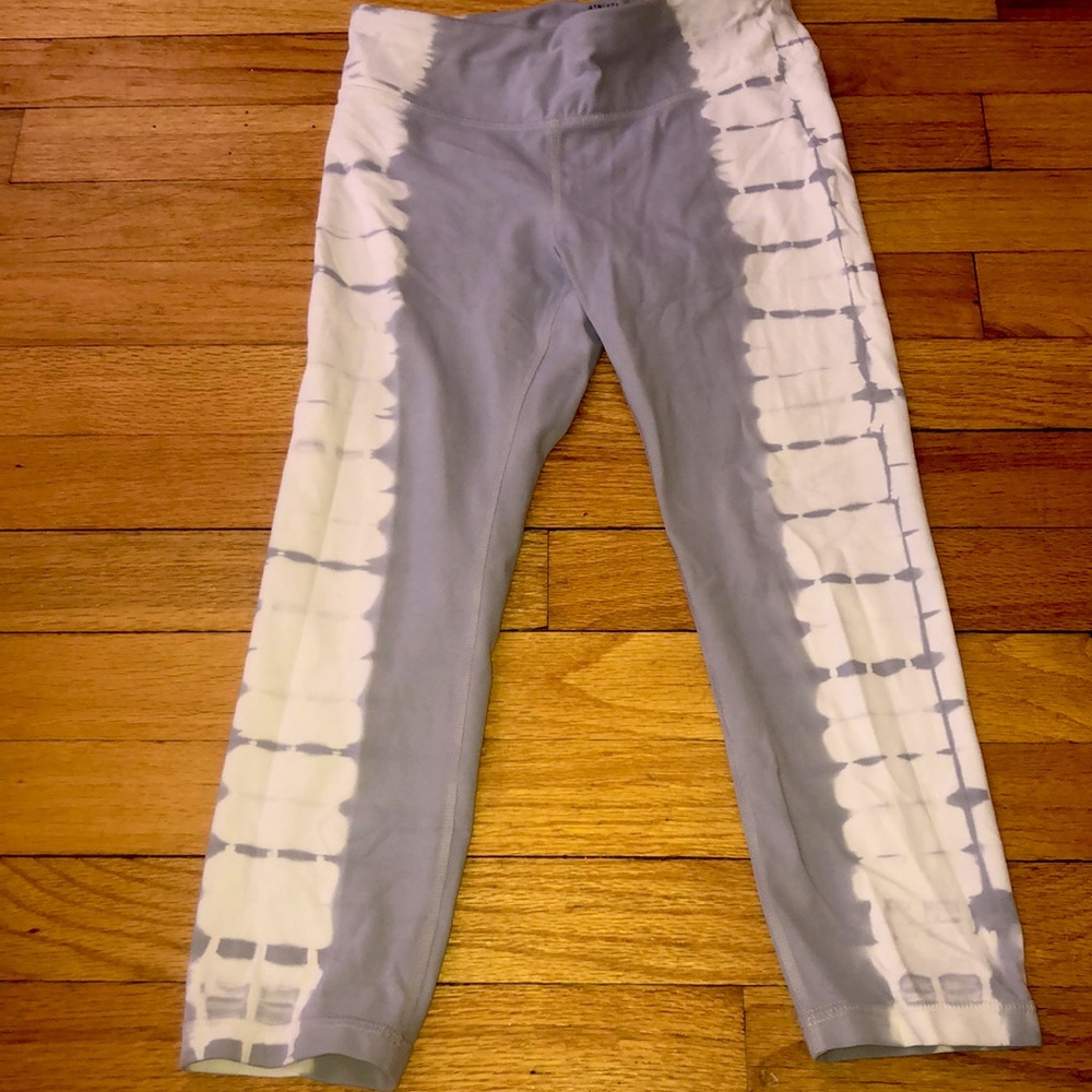 Athleta Cropped Tie Dye Leggings